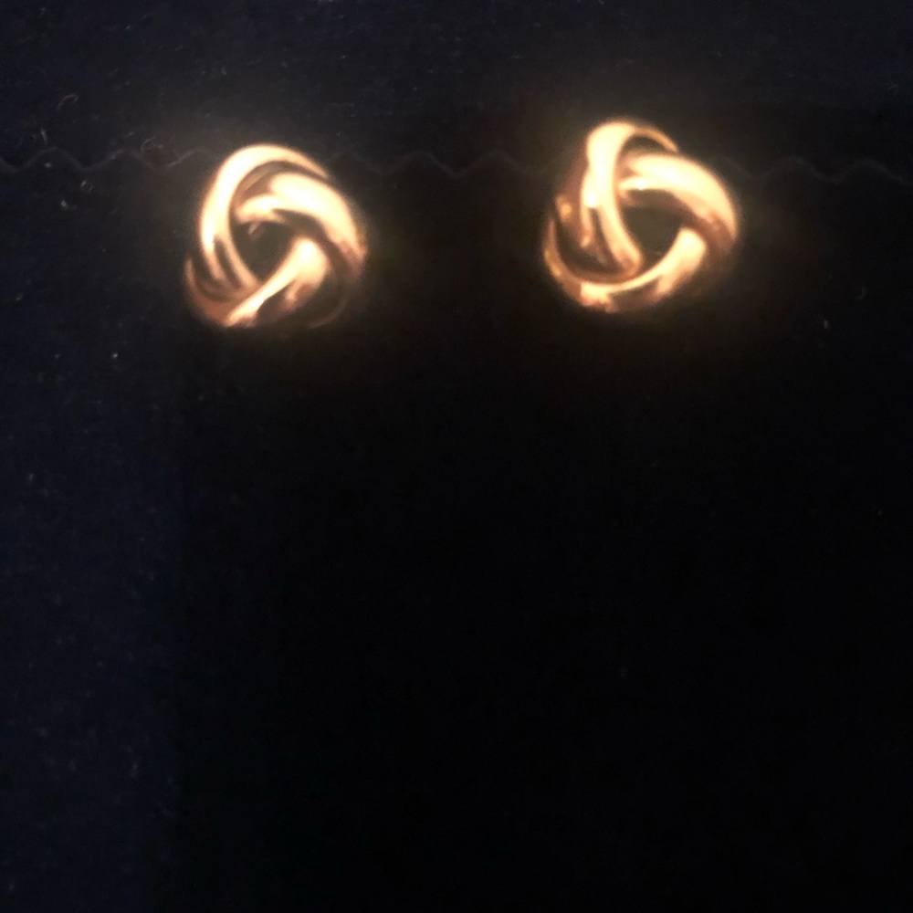 Clip on earrings